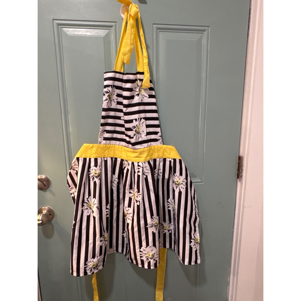 Daisy Apron Black White Striped Yellow CUTE!!!